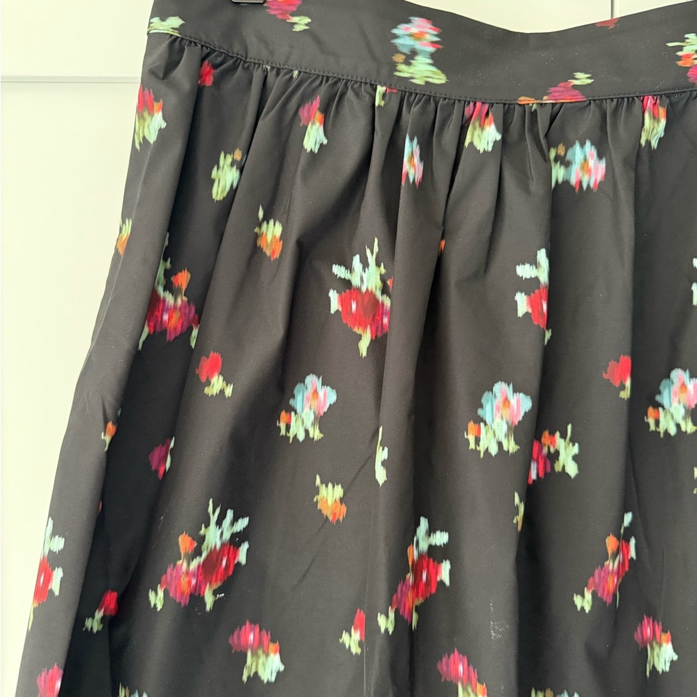 Hill House Krista Floral Taffeta skirt size medium - Picture 4 of 9